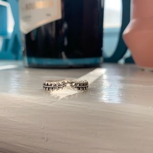 Pandora Wishbone Ring